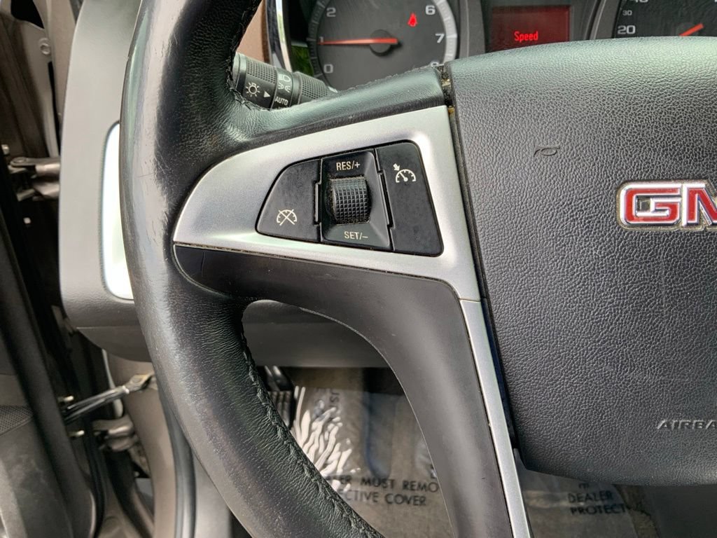 Used 2011 GMC Terrain SLT w/ Cargo Package AWD/4WD image 17