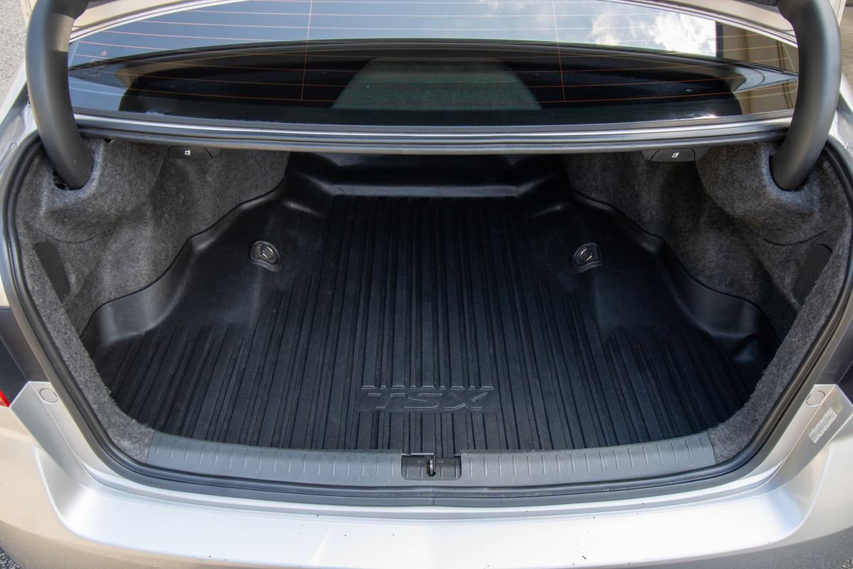 Used 2012 Acura TSX w/ Technology Package FWD image 40