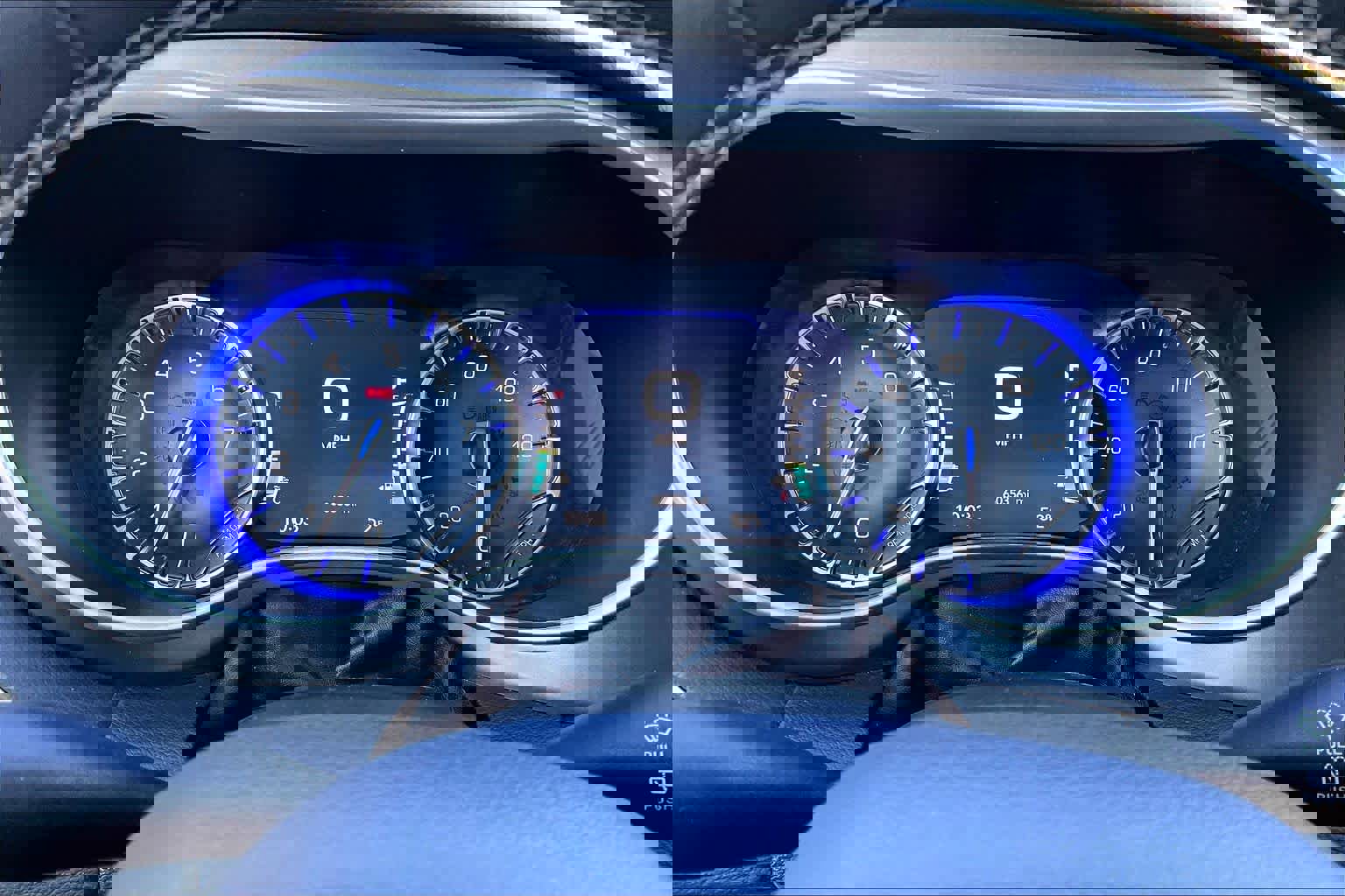 Used 2023 Chrysler Pacifica Touring-L image 25