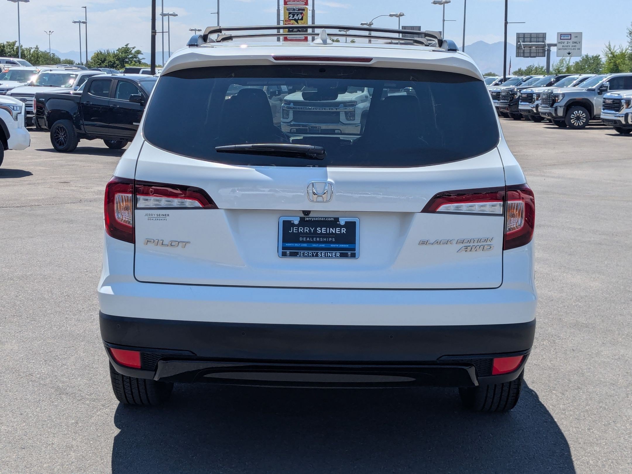 Used 2022 Honda Pilot Black Edition image 5