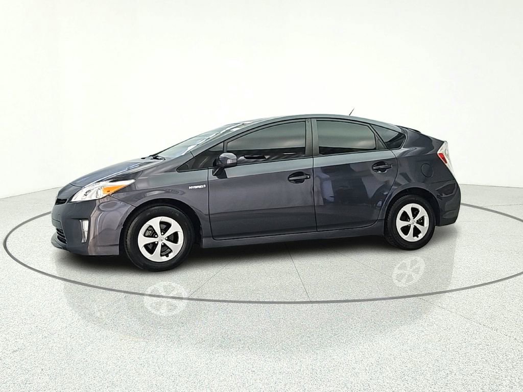 Used 2015 Toyota Prius Two FWD image 4