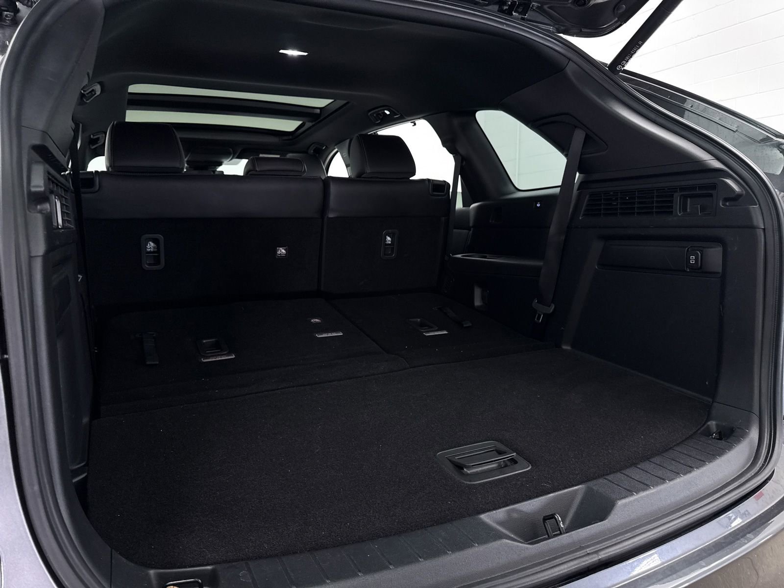 Certified 2025 MAZDA CX-90 3.3 Turbo S w/ Premium Package image 34