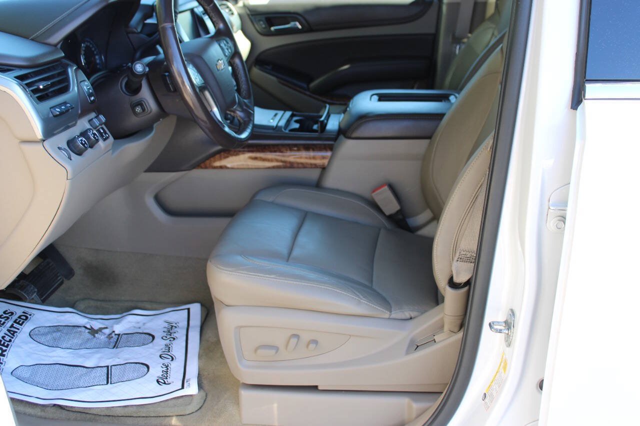 Used 2016 Chevrolet Tahoe LTZ AWD/4WD image 6