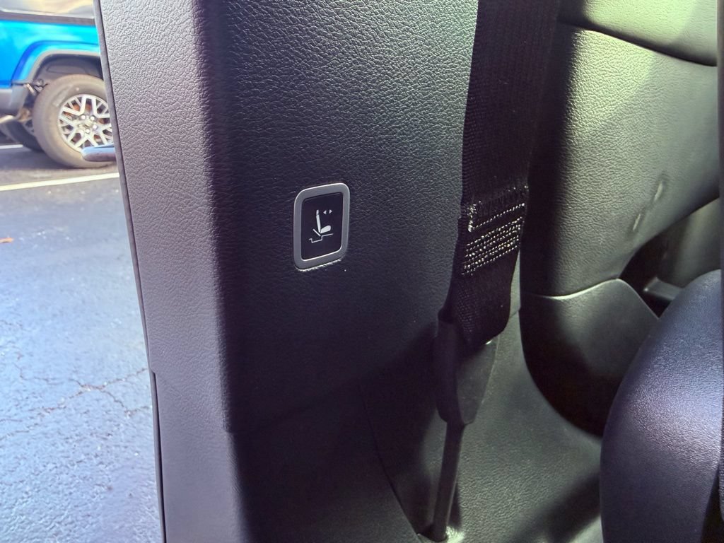 New 2026 Chrysler Pacifica Select FWD image 49