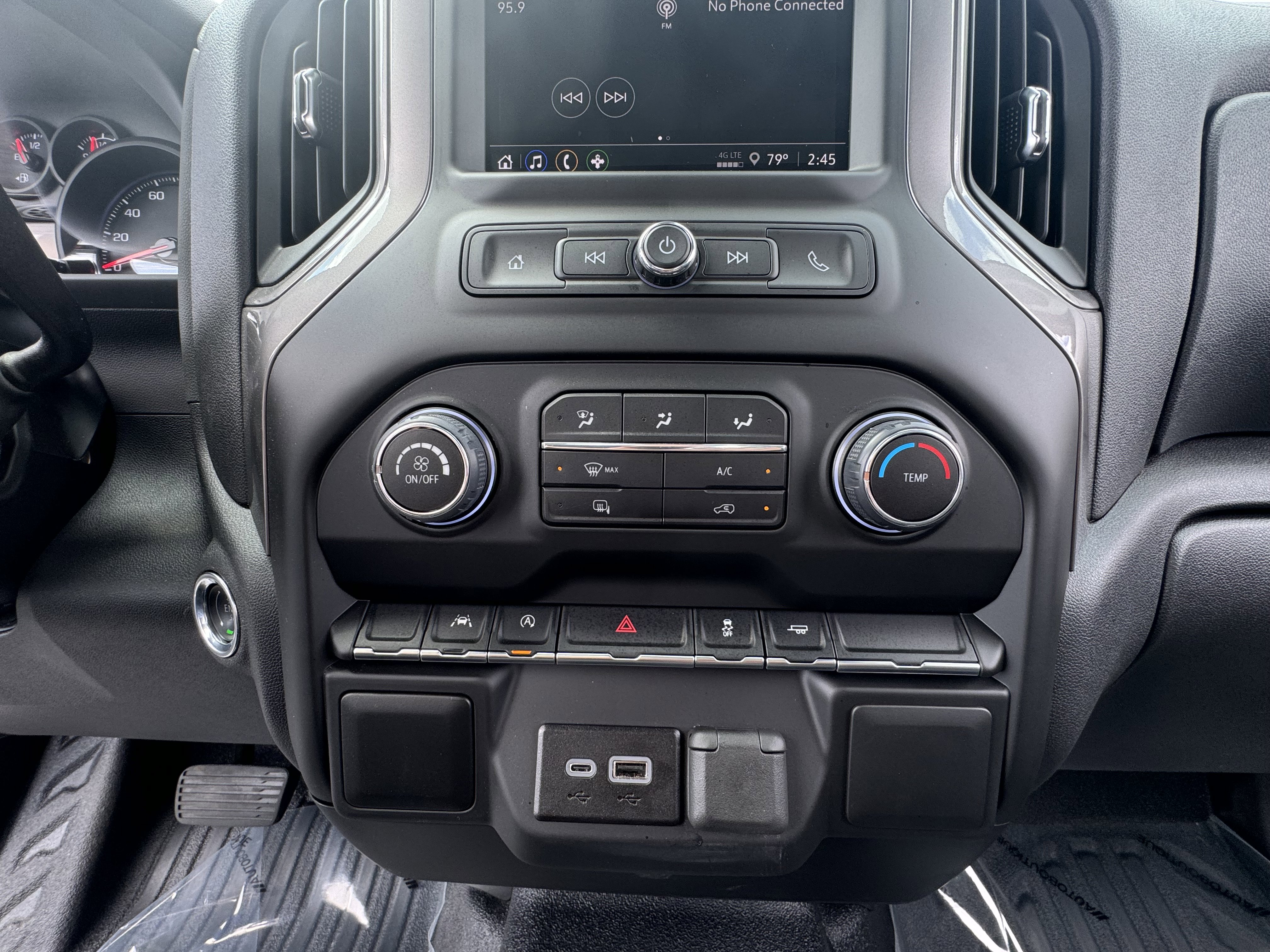 Used 2026 Chevrolet Silverado 1500 W/T image 21