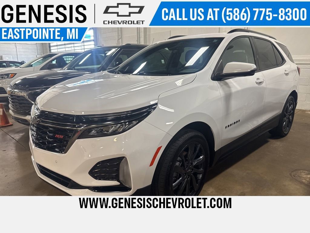 Used 2022 Chevrolet Equinox RS w/ Infotainment Package image 1