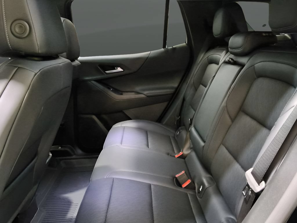 Used 2027 Chevrolet Equinox LT w/ Convenience Package II AWD/4WD image 12