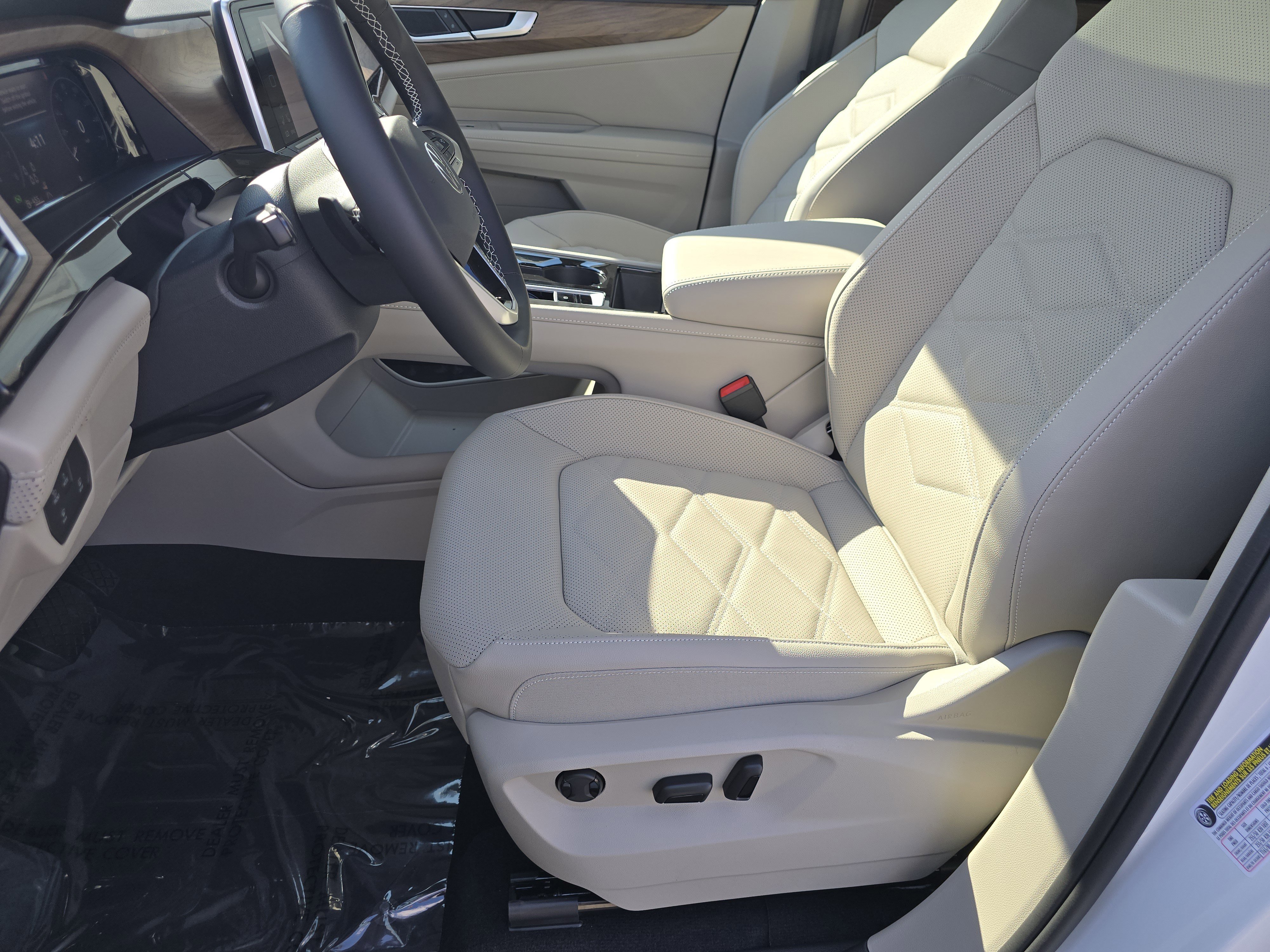 New 2026 Volkswagen Atlas SE image 20