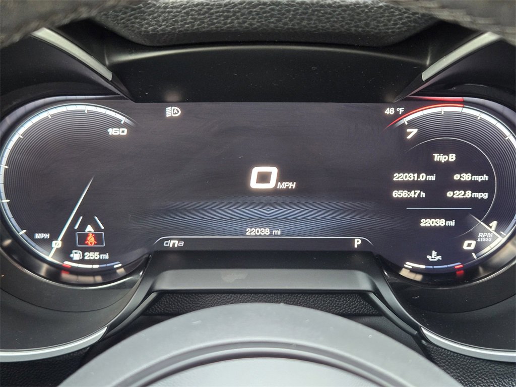 Used 2024 Alfa Romeo Stelvio Ti image 16