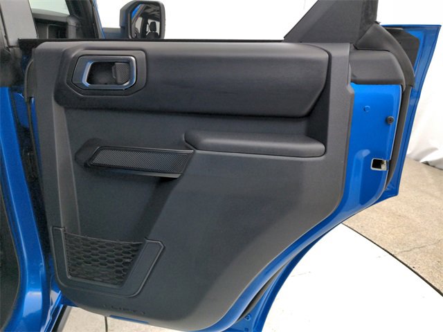 Used 2025 Ford Bronco Badlands image 41