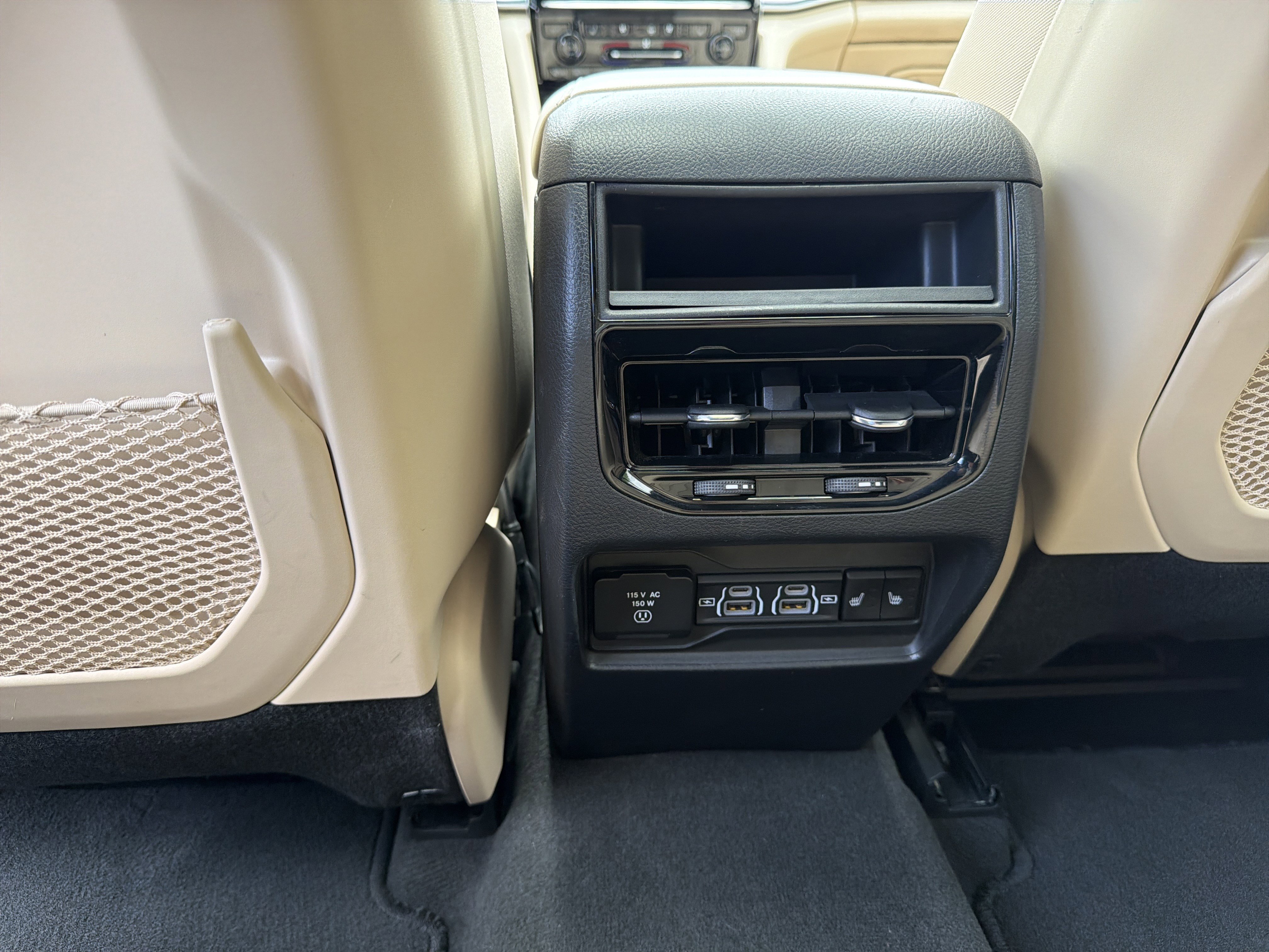 Certified 2023 Jeep Grand Cherokee Limited w/ Luxury Tech Group II image 13