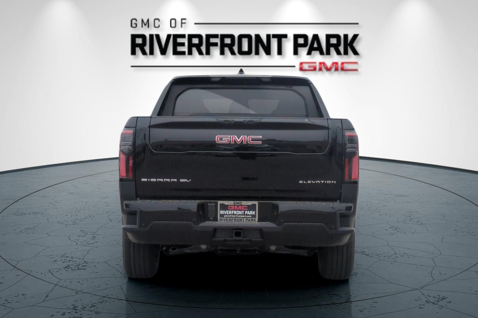 New 2026 GMC Sierra EV Elevation w/ Premium Package AWD/4WD image 4