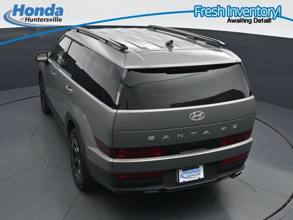 Used 2025 Hyundai Santa Fe SEL FWD image 25