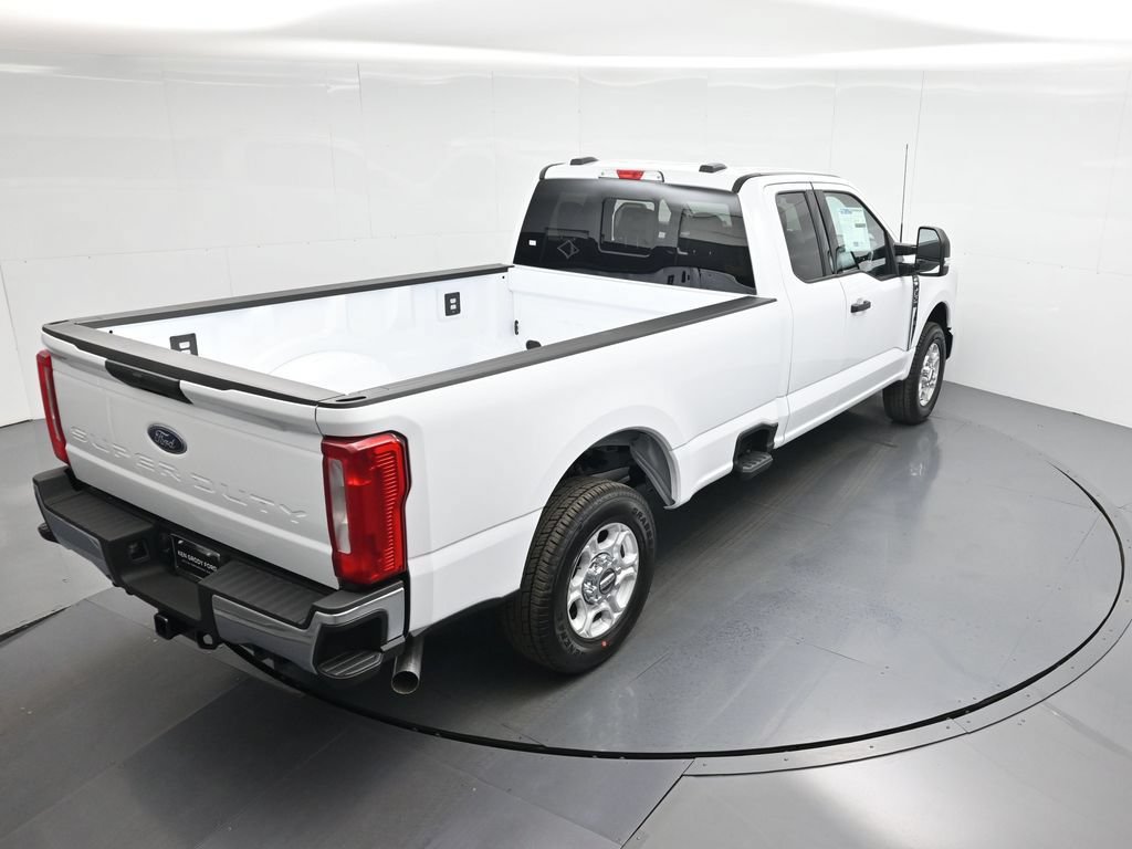 New 2026 Ford F350 XLT RWD image 37