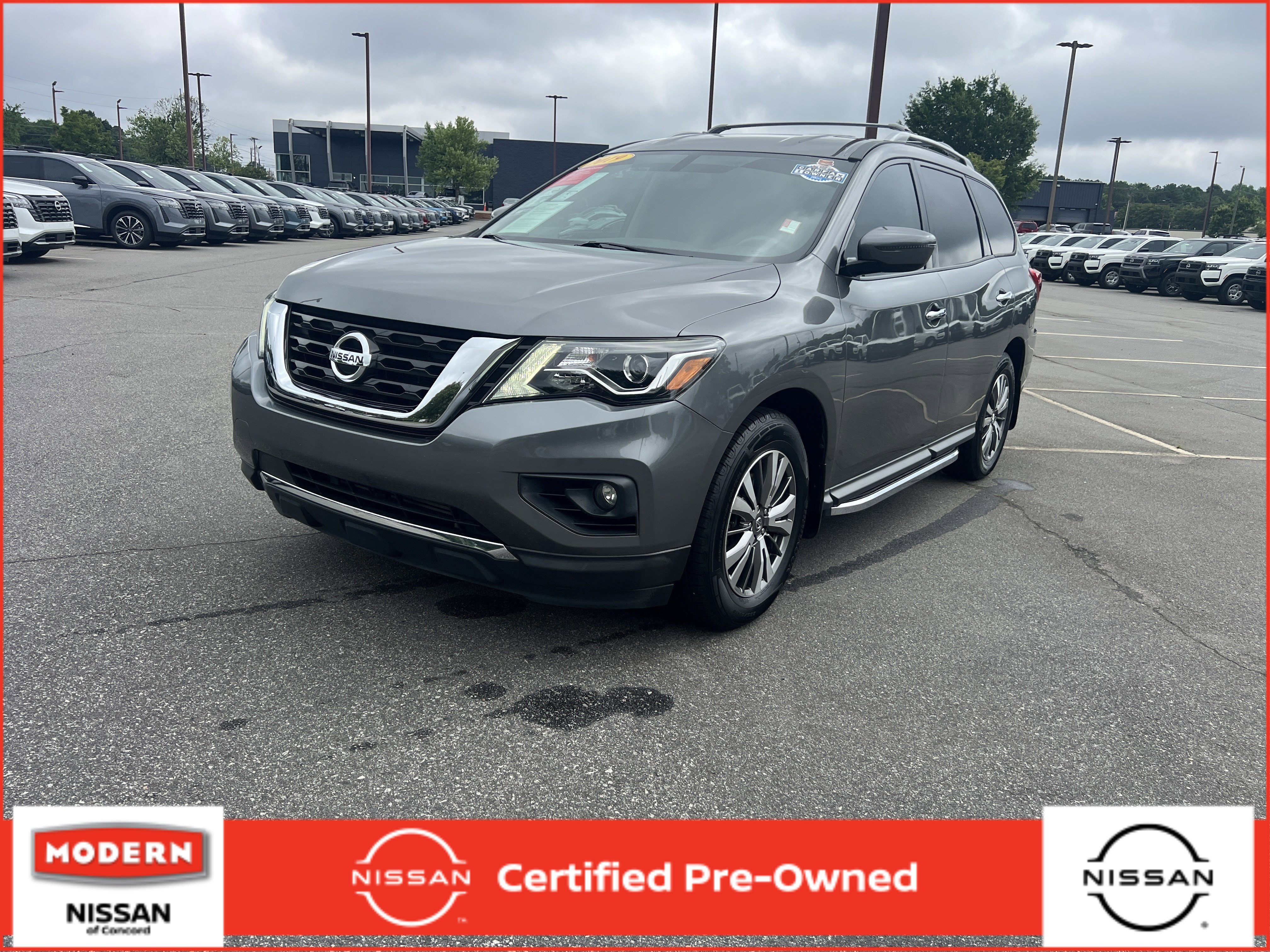 Certified 2019 Nissan Pathfinder SV FWD image 1