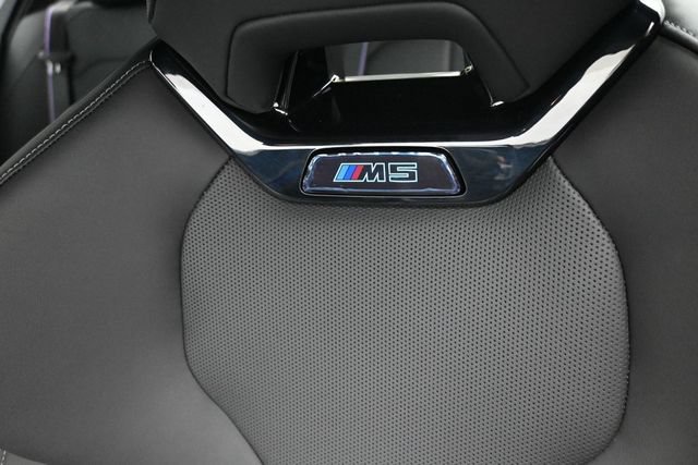 Used 2026 BMW M5 w/ Executive Package AWD/4WD image 21