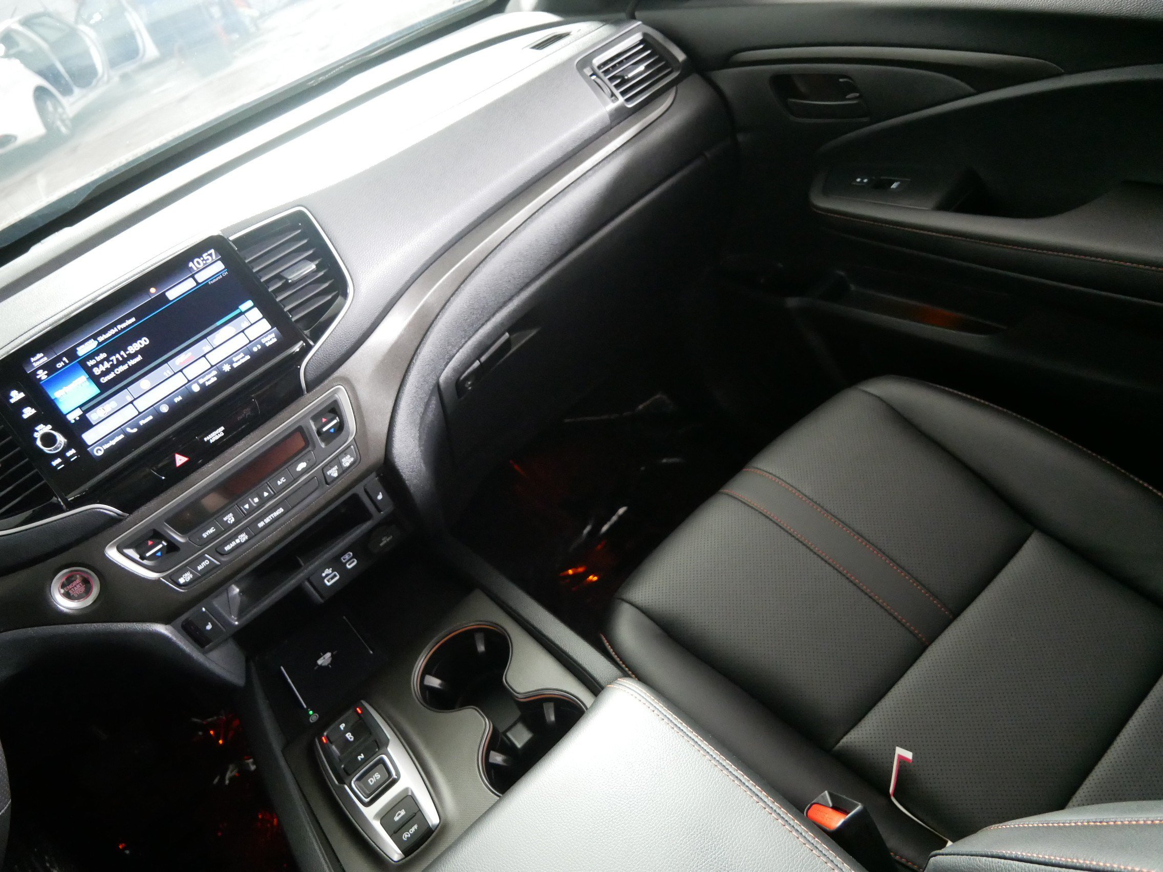 Used 2025 Honda Ridgeline TrailSport image 11