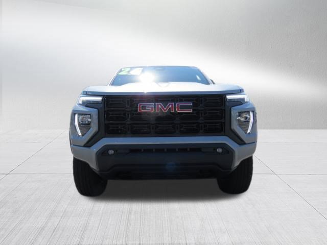 New 2026 GMC Canyon Elevation w/ Convenience Package image 9