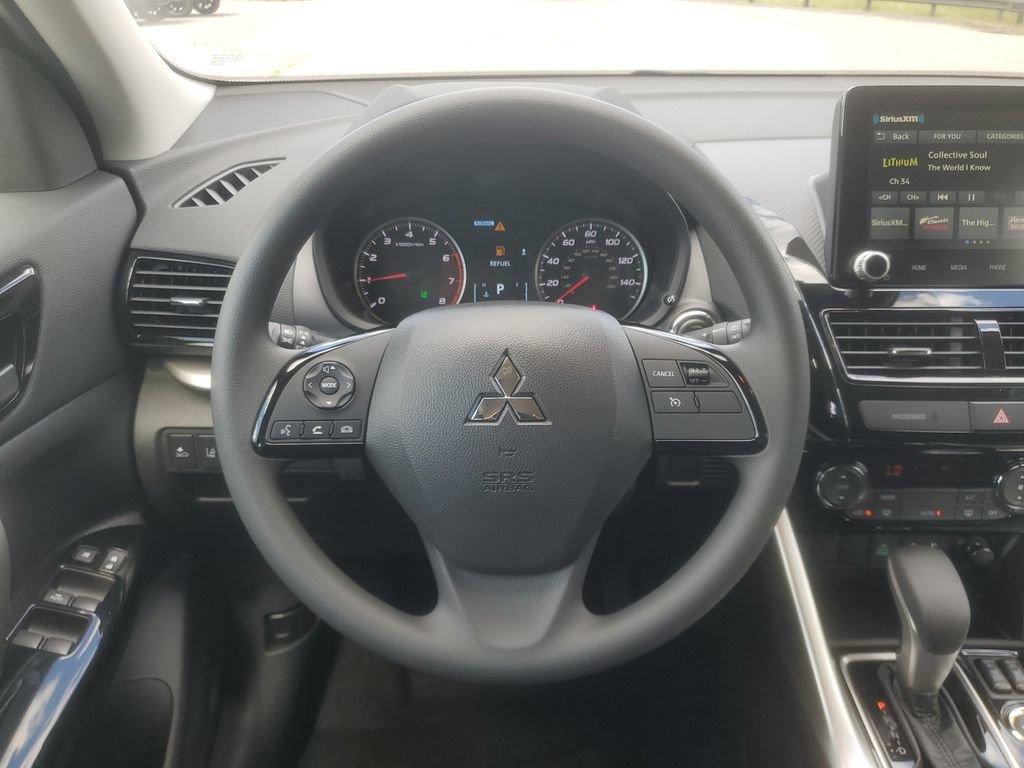 New 2026 Mitsubishi Eclipse Cross LE AWD/4WD image 15