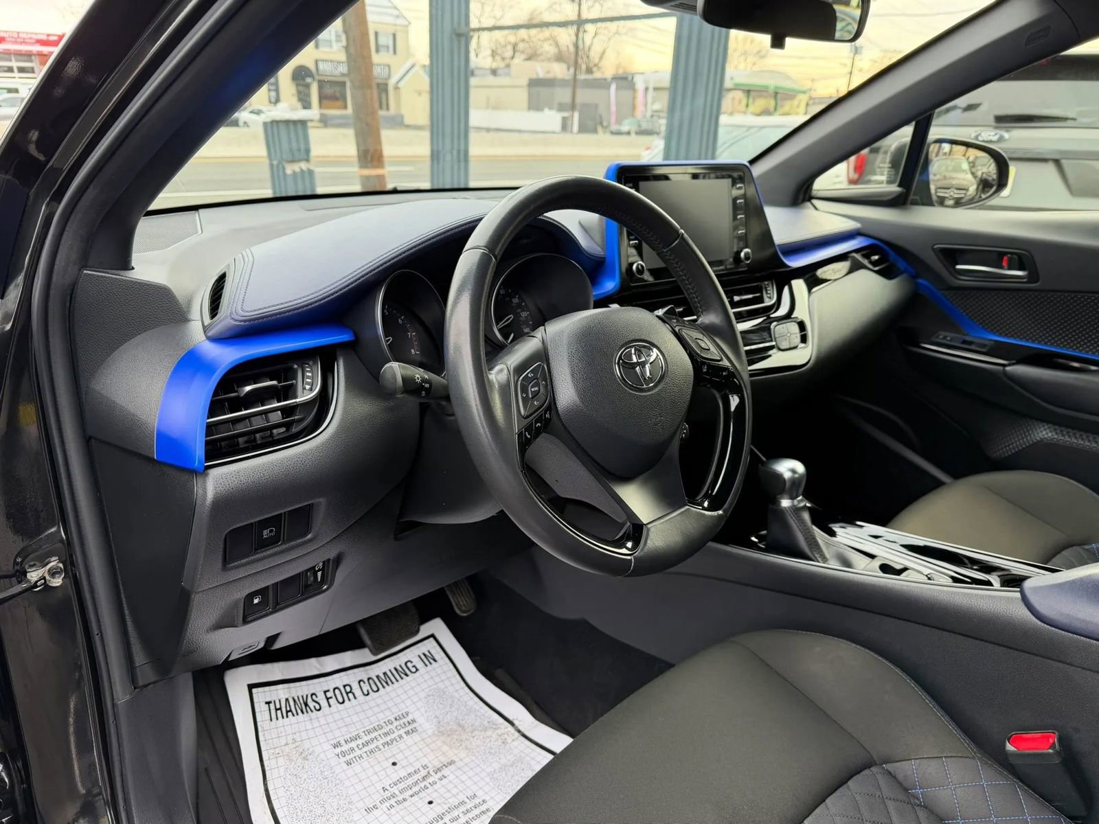 Used 2021 Toyota C-HR XLE image 14
