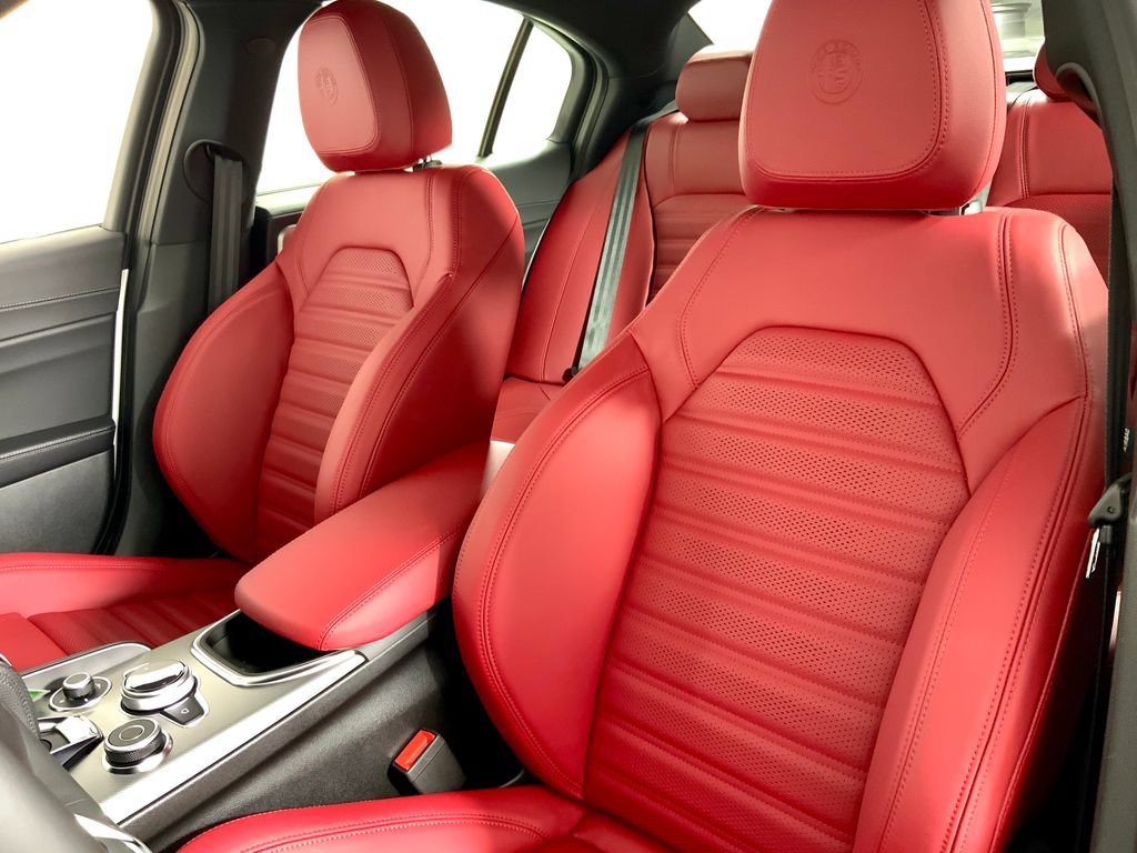 New 2026 Alfa Romeo Giulia AWD image 22