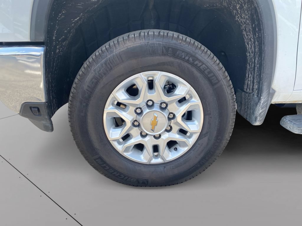 Used 2026 Chevrolet Silverado 2500 LT AWD/4WD image 26