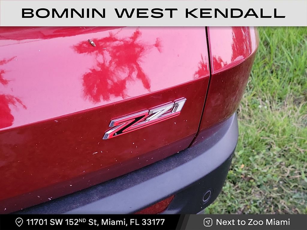 Used 2025 Chevrolet Traverse Z71 w/ Enhanced Driving Package image 5