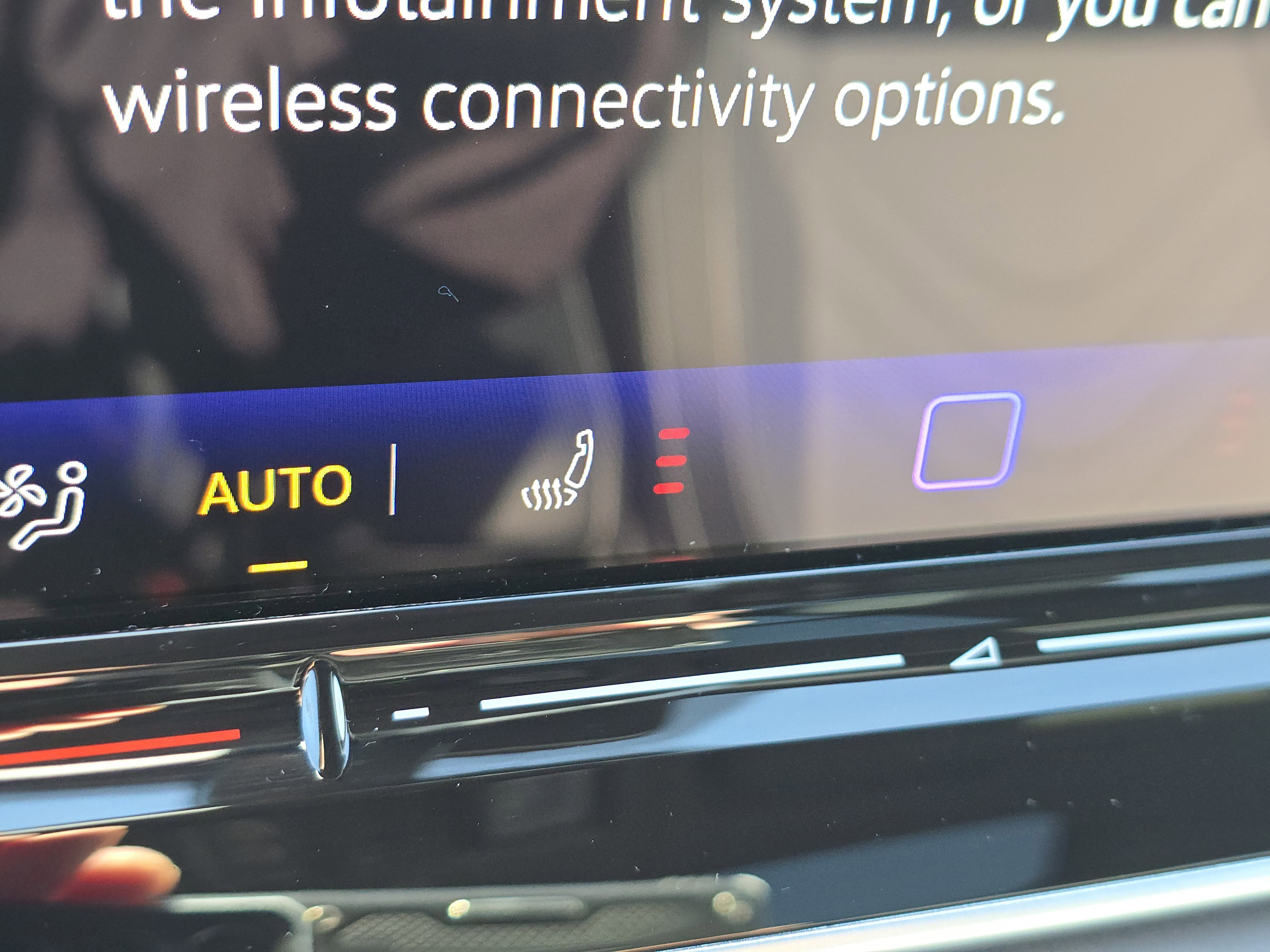 New 2026 Volkswagen Tiguan SE R-Line image 14