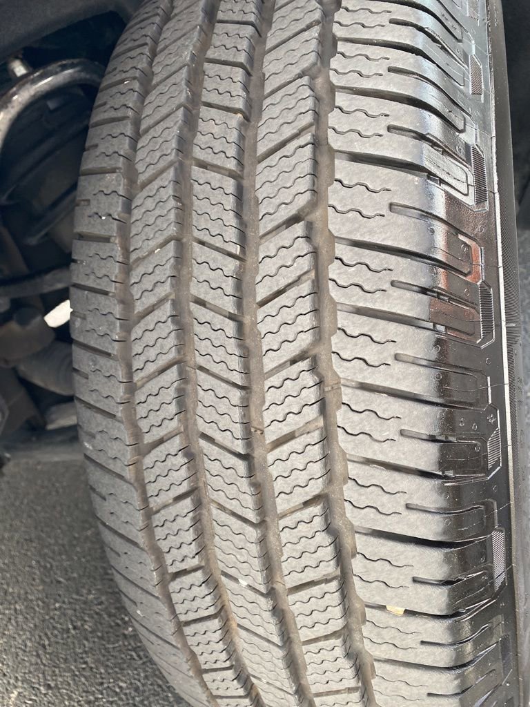 Used 2019 Chevrolet Tahoe LT RWD image 42