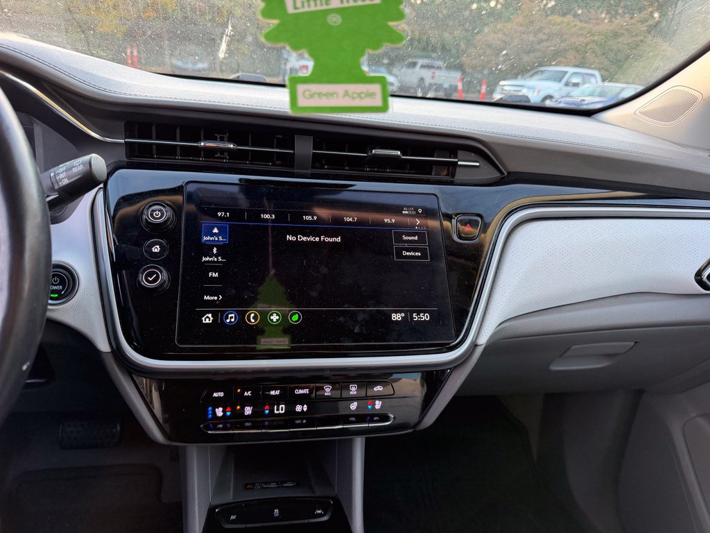 Used 2023 Chevrolet Bolt EUV Premier FWD image 12