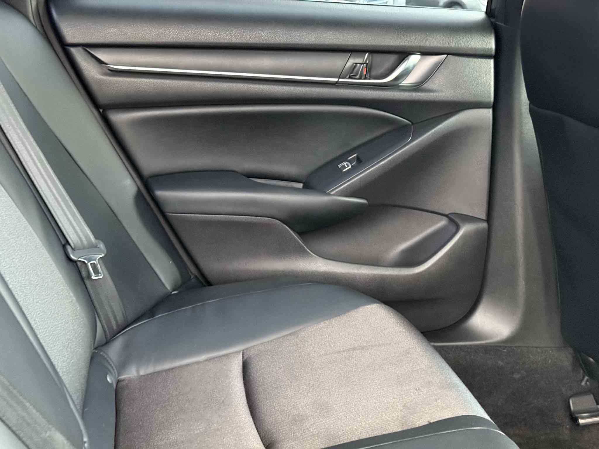 Used 2018 Honda Accord Sport image 58