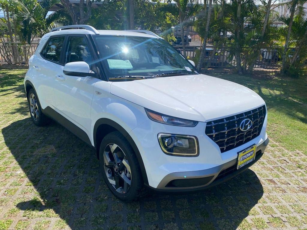 New 2026 Hyundai Venue SEL FWD image 19