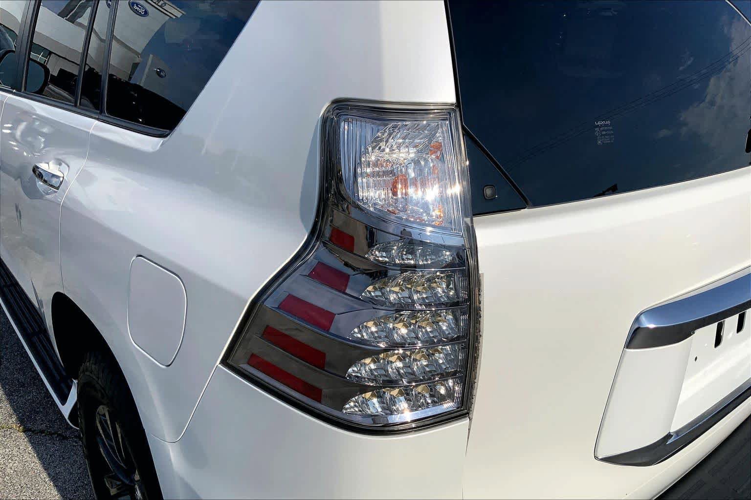 Used 2022 Lexus GX 460 Premium AWD/4WD image 26
