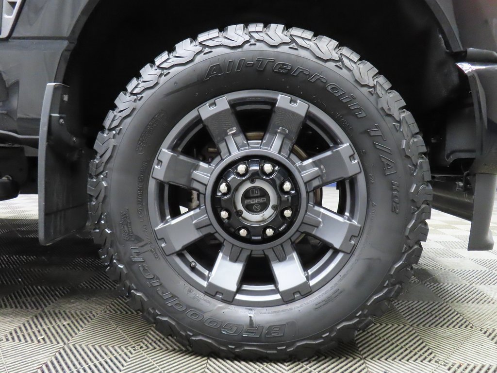 Used 2024 Ford F350 Lariat w/ Sport Appearance Package image 8