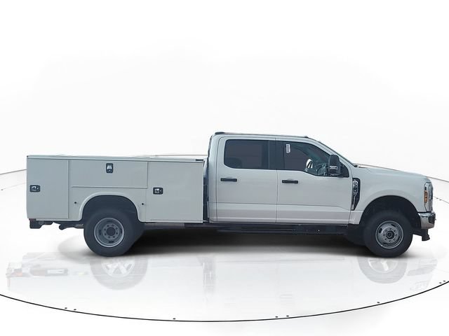 New 2026 Ford F350 XL w/ XL Chrome Package AWD/4WD image 4