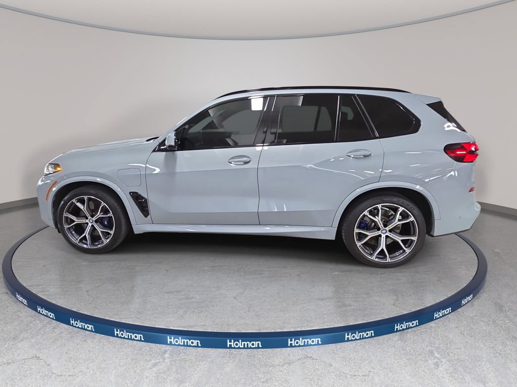 Certified 2024 BMW X5 xDrive50e w/ M Sport Package AWD/4WD image 9