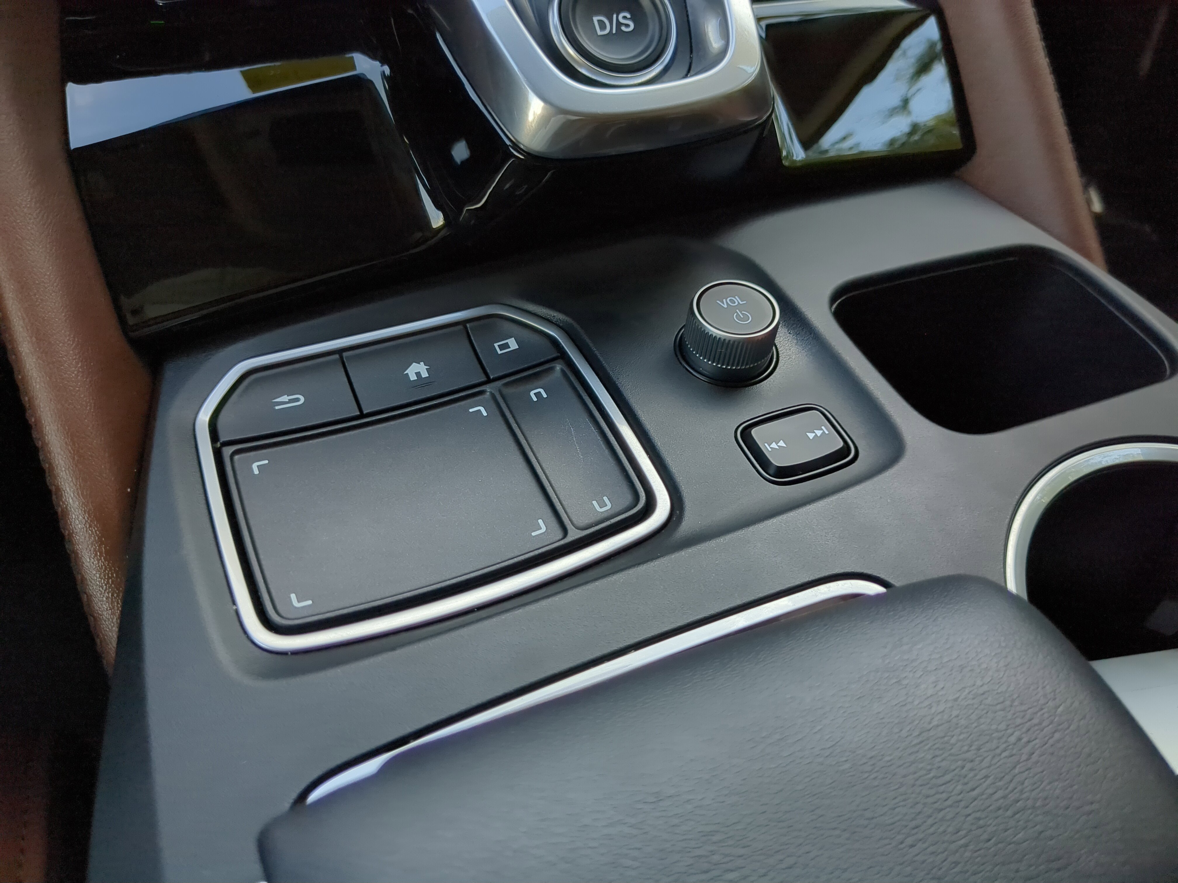 Used 2022 Acura MDX SH-AWD w/ Advance Package image 28