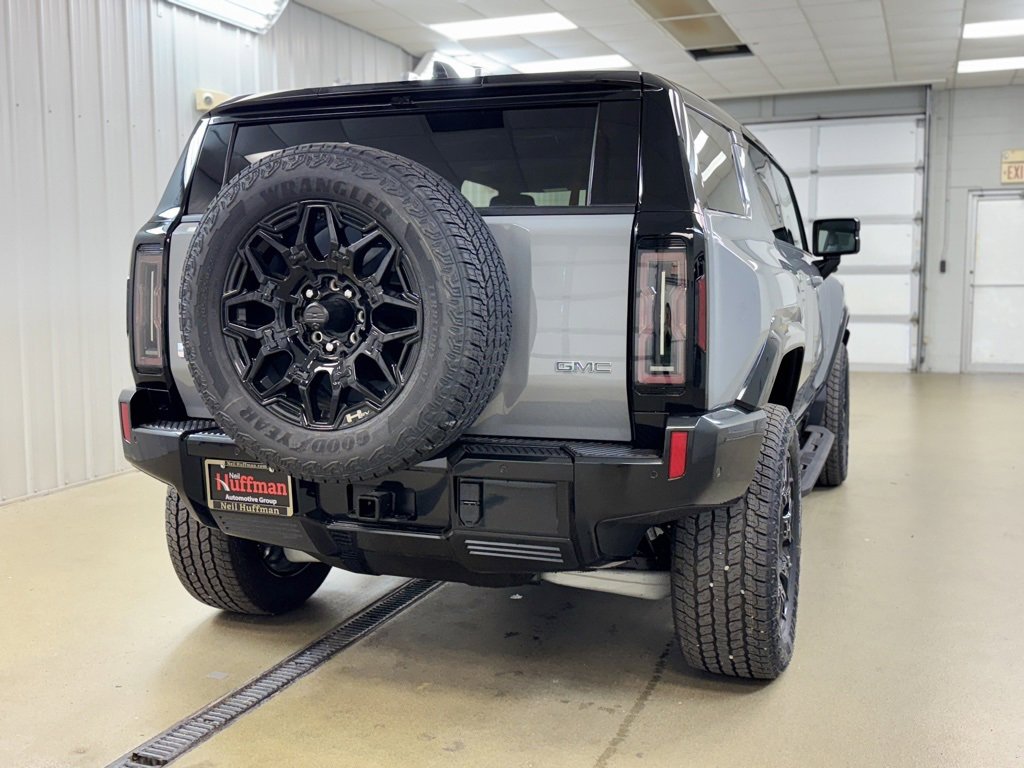 New 2025 GMC Hummer EV 2X w/ LPO, Sport Package image 5