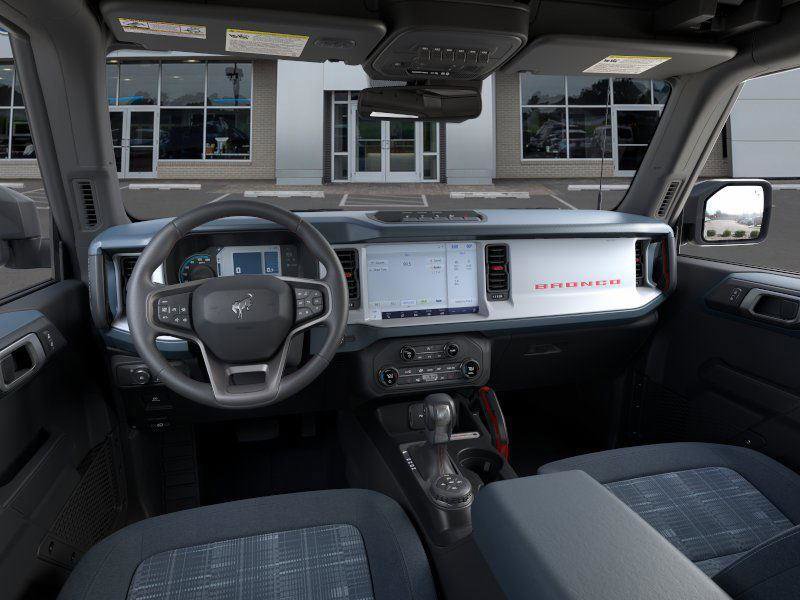 New 2025 Ford Bronco Heritage Edition image 9
