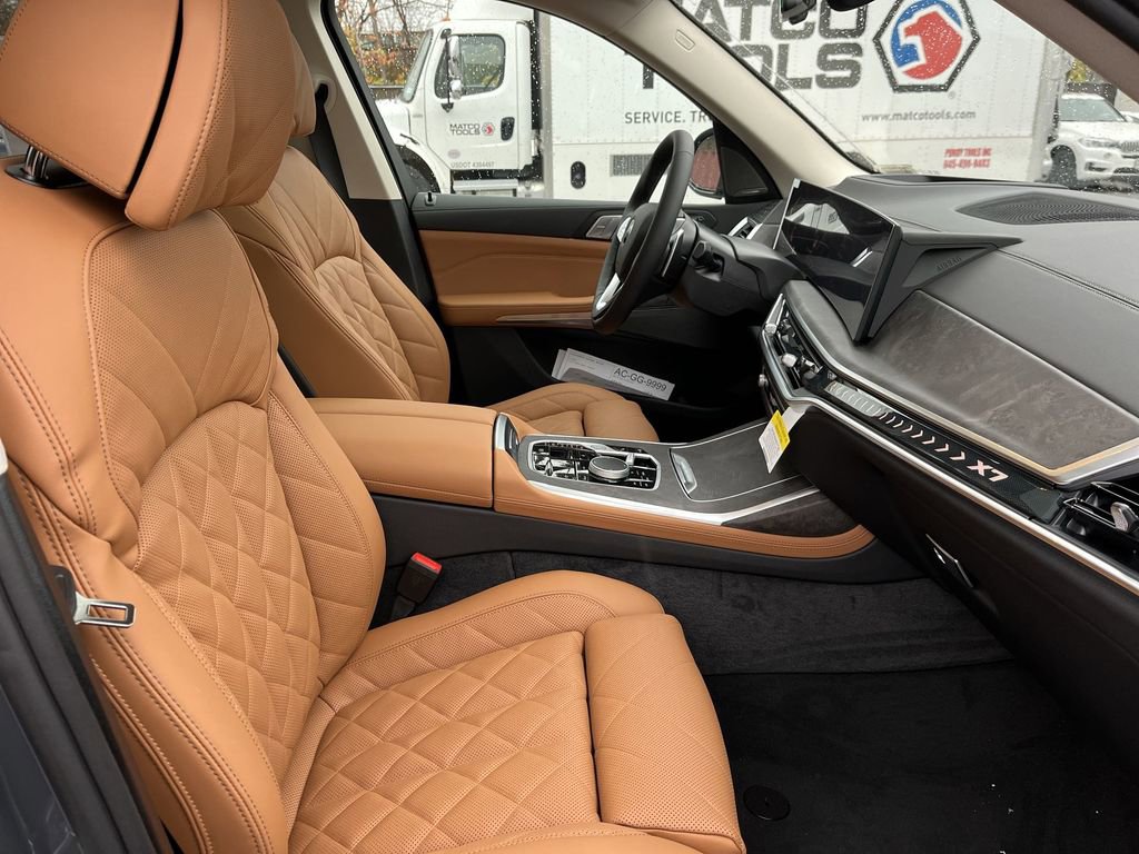 New 2026 BMW X7 xDrive40i w/ Premium Package image 26