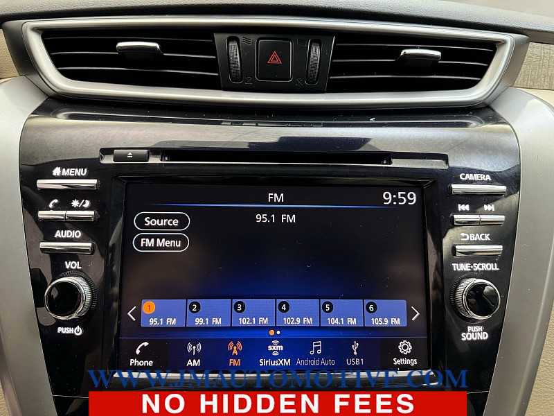 Used 2020 Nissan Murano SV image 22