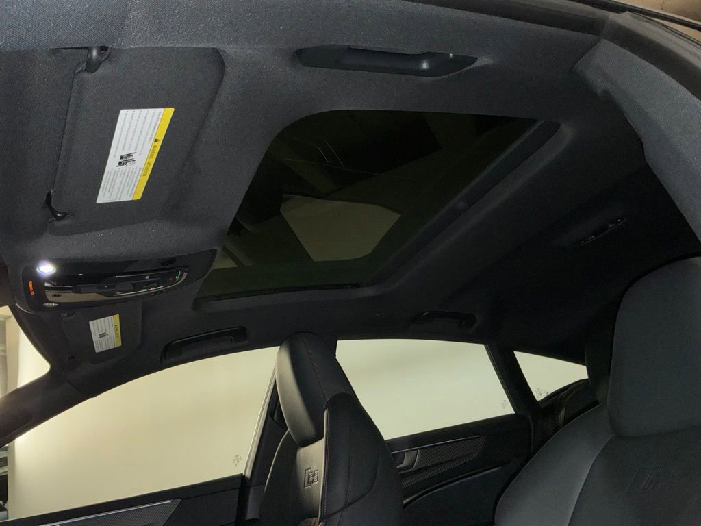 New 2026 Audi RS 7 Performance image 5