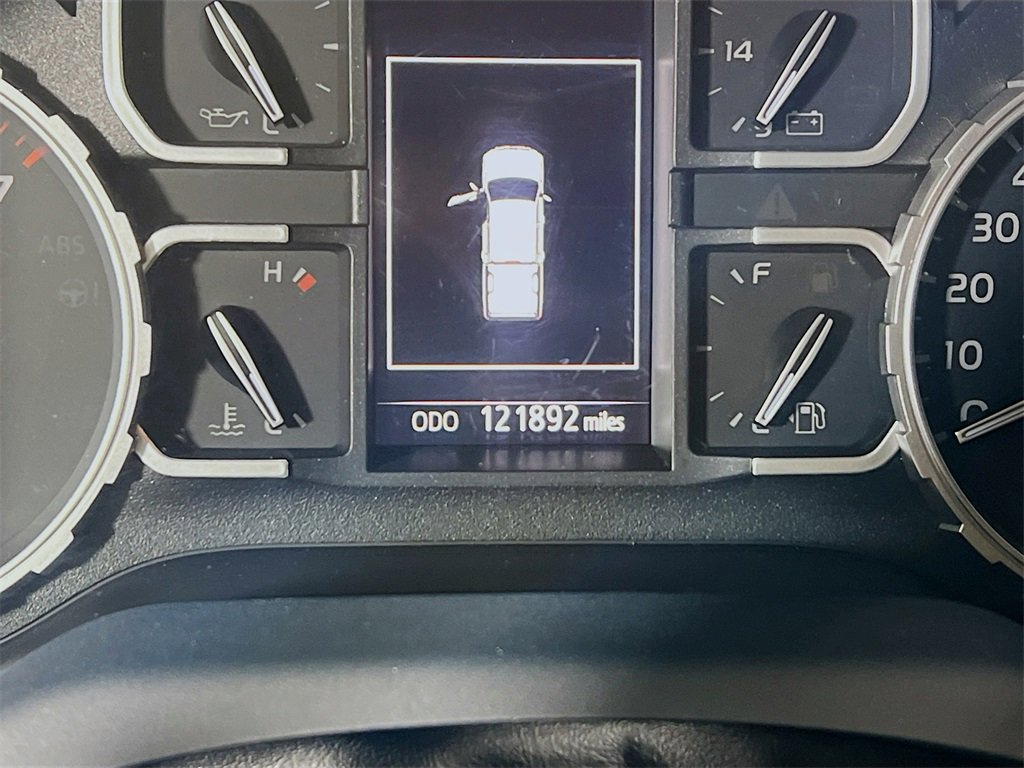Used 2018 Toyota Tundra Platinum image 12