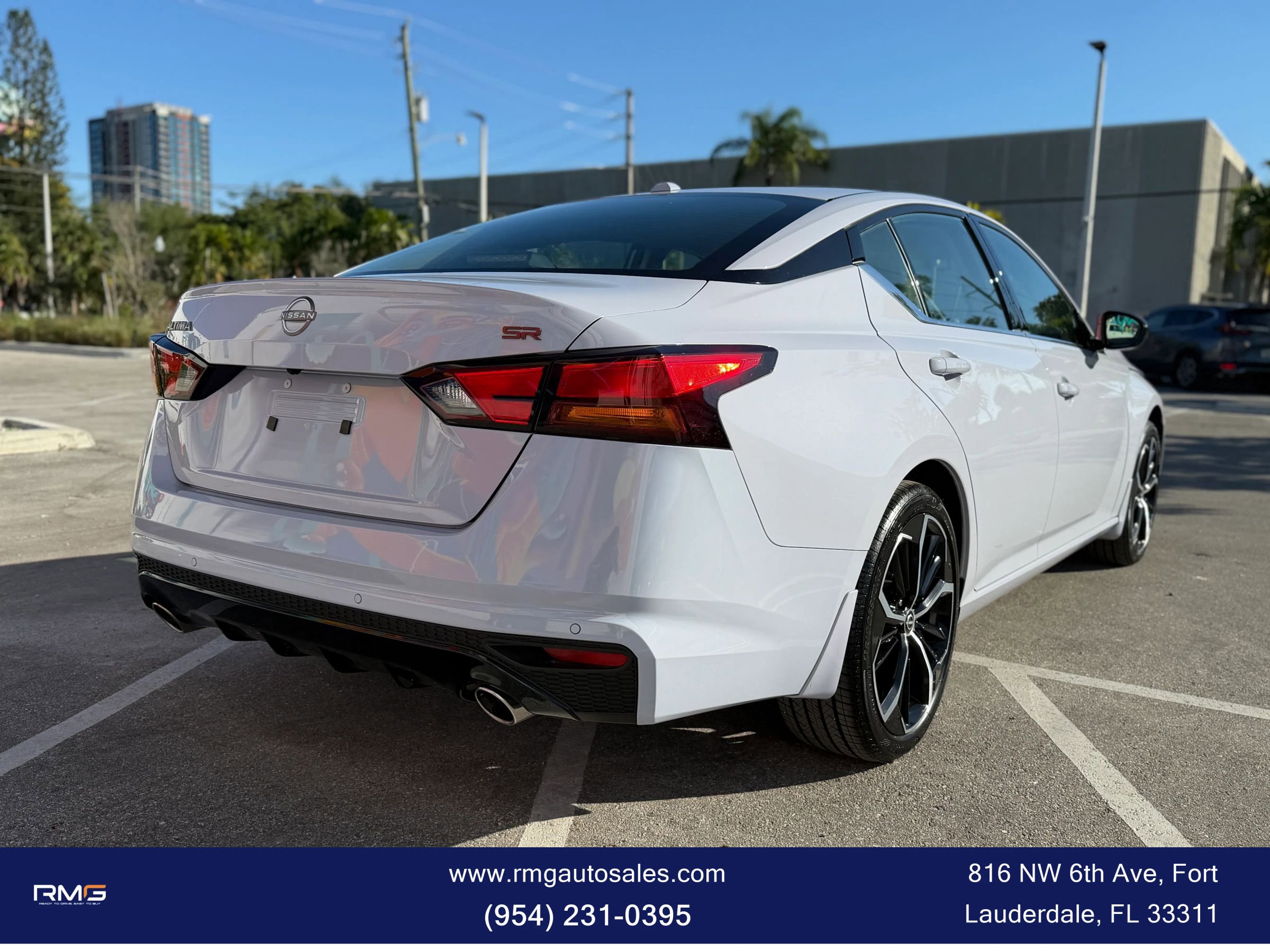 Used 2025 Nissan Altima 2.5 SR image 6