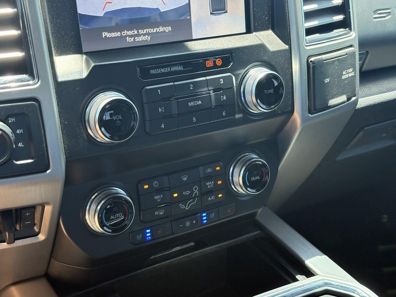 Used 2019 Ford F250 Platinum w/ Platinum Ultimate Package AWD/4WD image 25