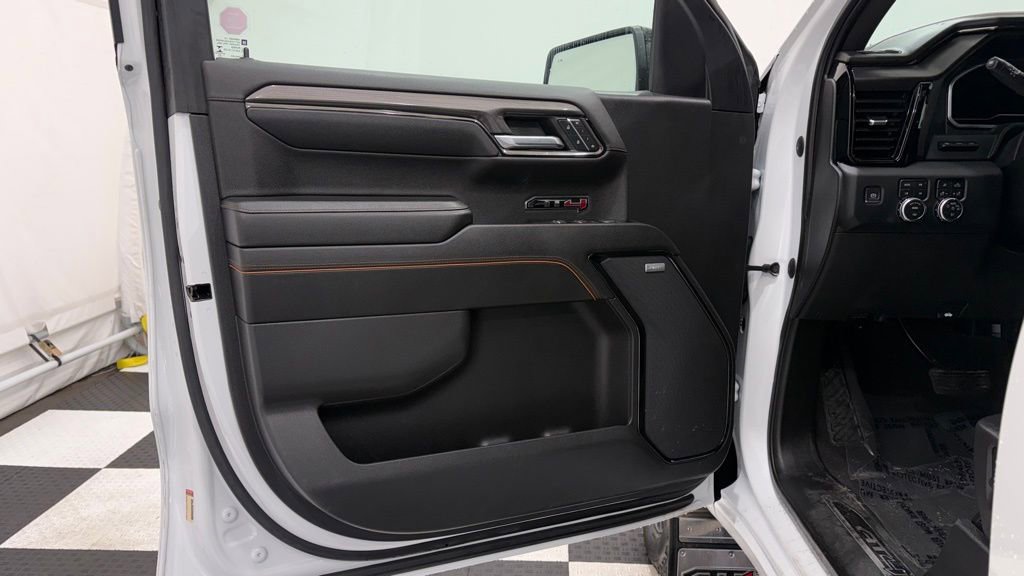 Used 2023 GMC Sierra 1500 AT4 w/ Technology Package image 16
