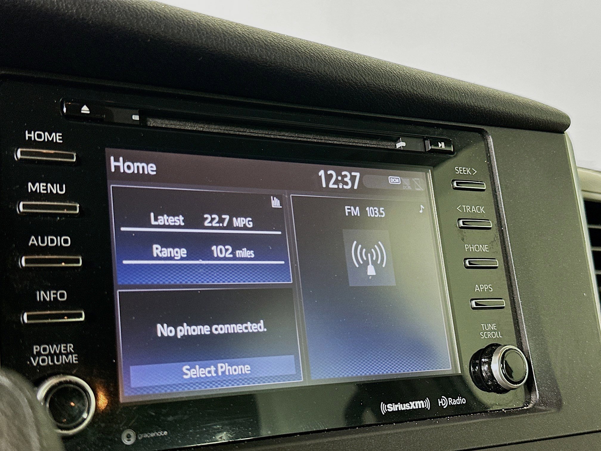 Used 2018 Toyota Sienna LE FWD image 21