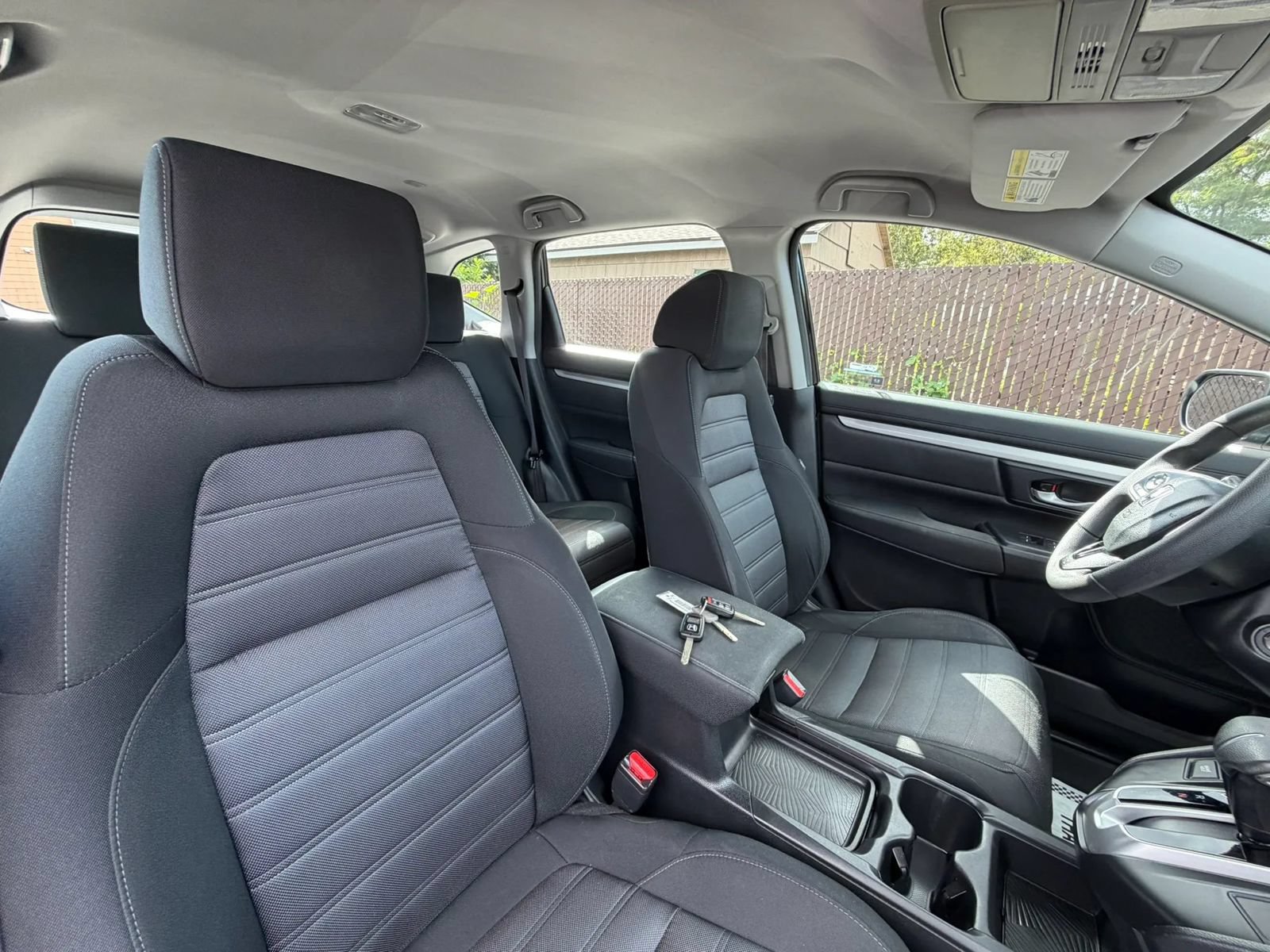 Used 2017 Honda CR-V LX image 25