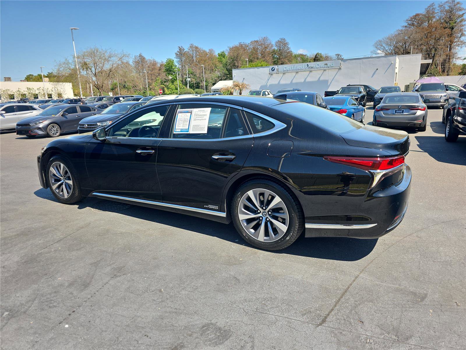 Used 2018 Lexus LS 500h w/ Accessory Package (Z2) image 6