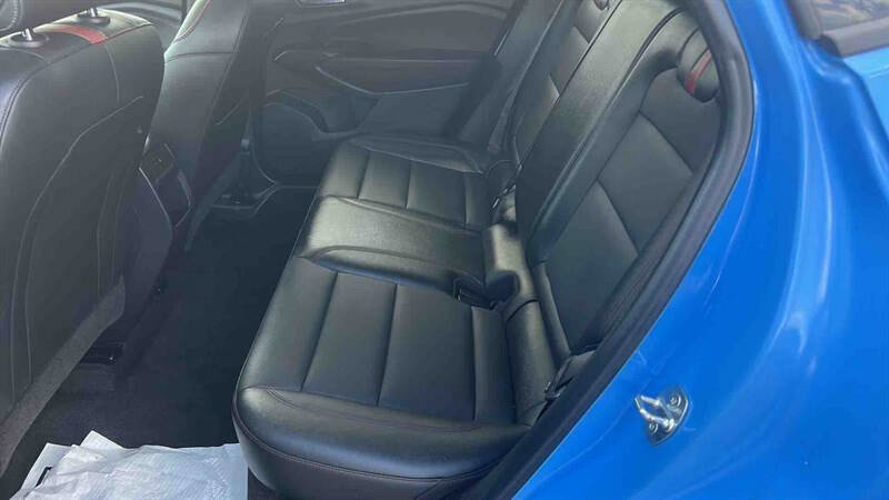 Used 2024 Chevrolet Trax RS FWD image 15